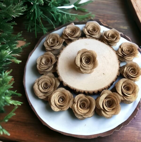Jute roses